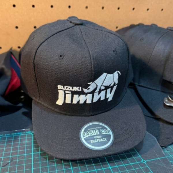 gorro jockey snapaback bordado Embroidery Design modelo personalizado